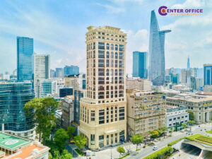 Vinatex Building nhìn từ trên cao, kèm theo các tòa nhà hiện đại khác trong khu vực